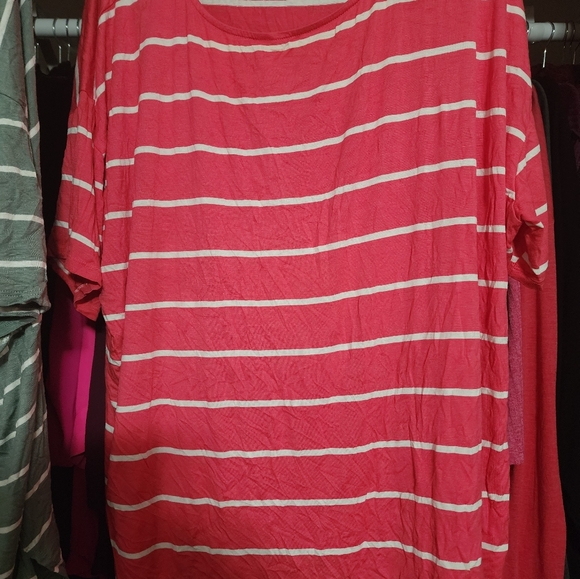 Top - Picture 3 of 3